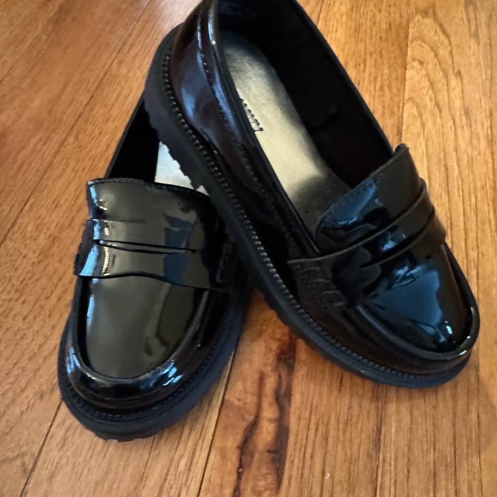 Old Navy Kids Black Dress Shoes